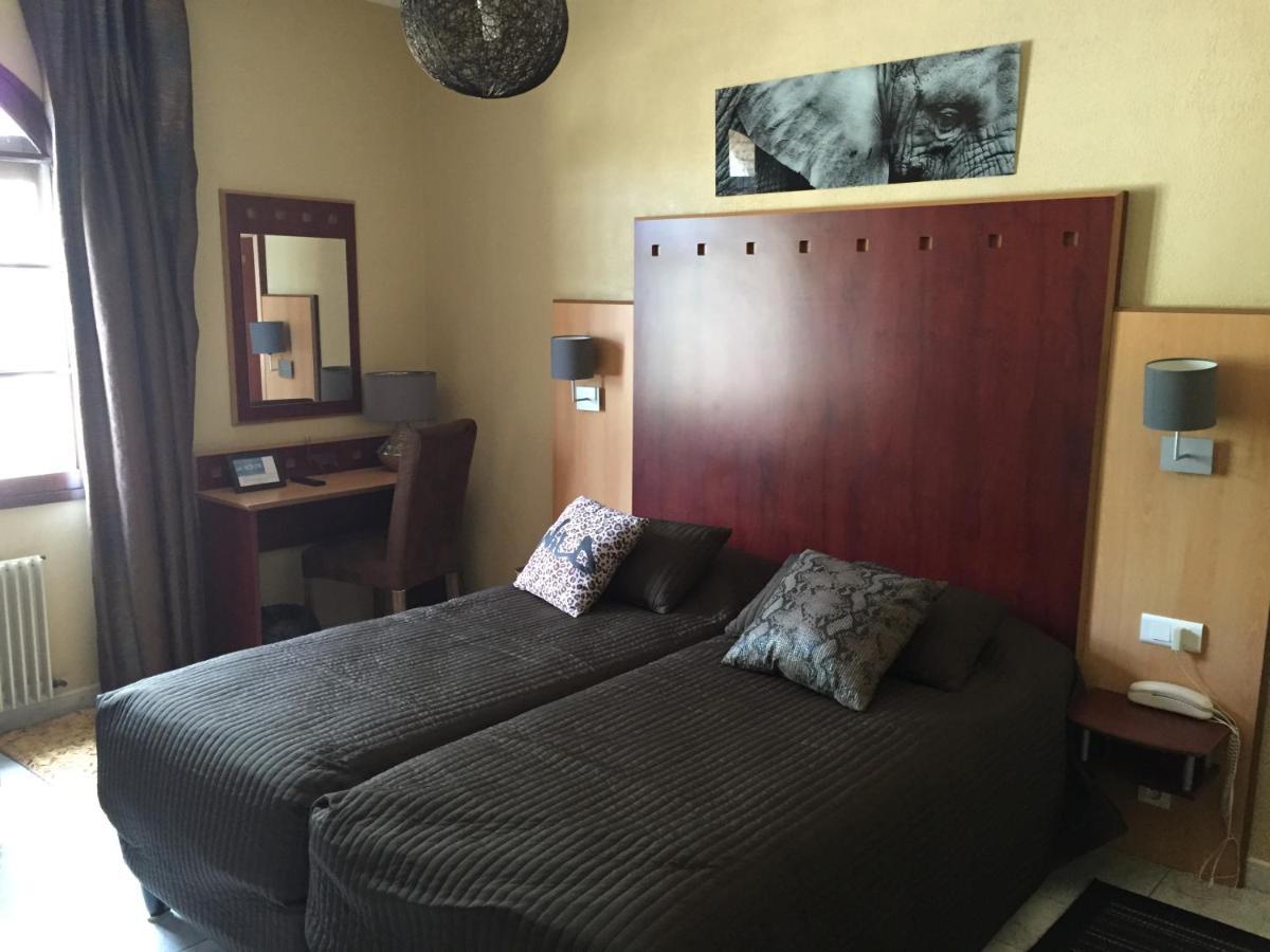 Logis Hotel Le Manoir & Lounge Apt Zewnętrze zdjęcie
