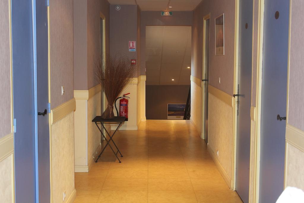 Logis Hotel Le Manoir & Lounge Apt Pokój zdjęcie