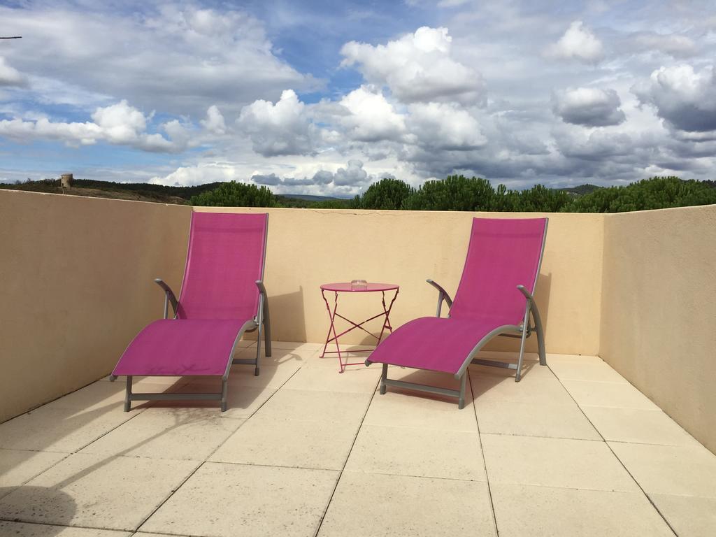 Logis Hotel Le Manoir & Lounge Apt Zewnętrze zdjęcie